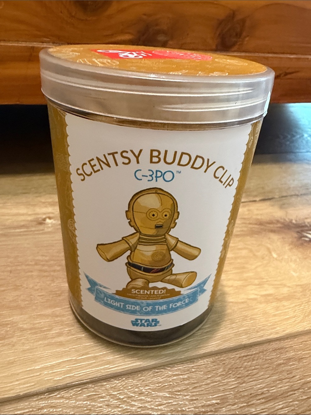 Scentsy C-3PO Buddy Clip - Gold and White